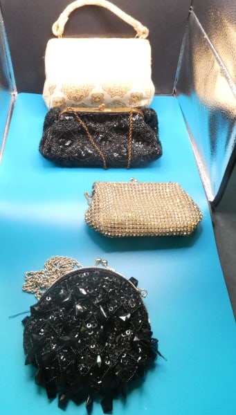 4 vintage & retro cocktail purses (1 of 5)