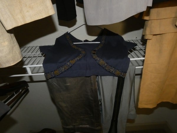 Woman's designer clothes (1 of 18)