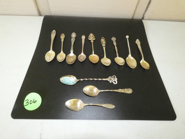 12 sterling souvenir spoons (1 of 4)