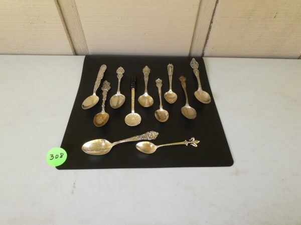 11 sterling souvenir spoons (1 of 5)