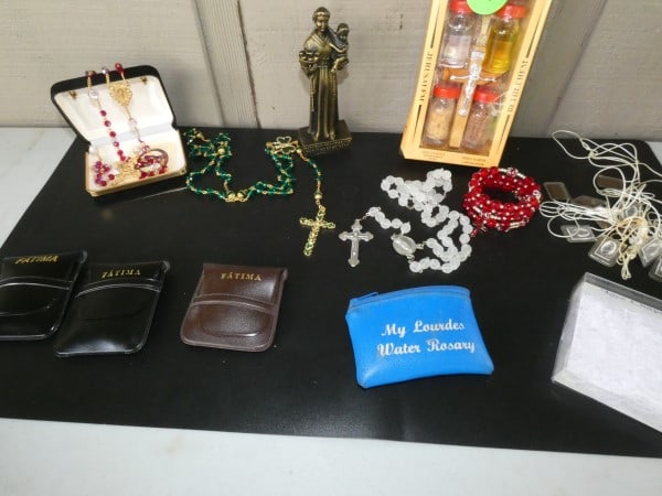 Assortment of religious items (1 of 8)