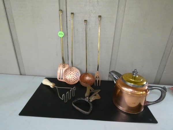 Assortment of copper (1 of 4)