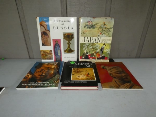 5 coffee table books (1 of 8)