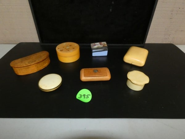 7 antique & vintage boxes (1 of 5)