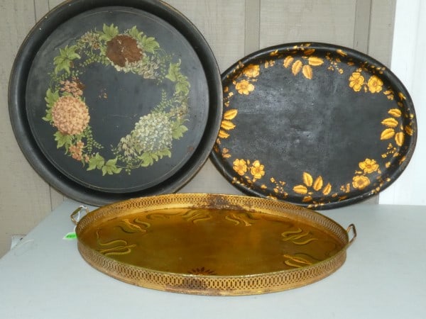 3 large vintage metal tole trays (1 of 5)