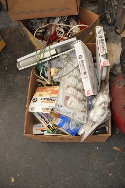 Large assortment of light bulbs: Large assortment of light bulbs