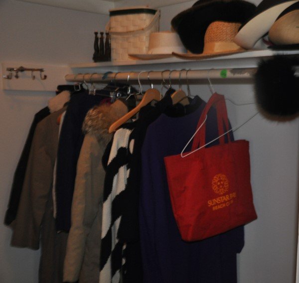 Ladies items: 2 pieces of red Samsonite luggage, 7 (1 of 4)