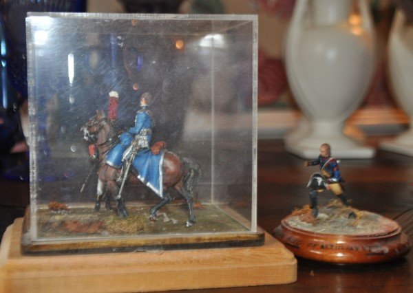 Hand painted French soldiers, 1 in a shadow box, 20th C: Hand painted French soldiers, 1 in a shadow box, 20th C