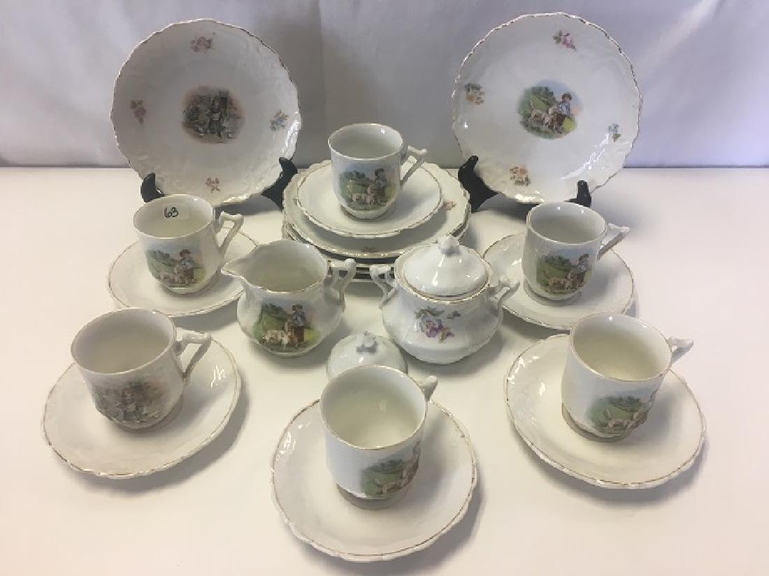 Victorian Child's Tea Set (1 of 11)