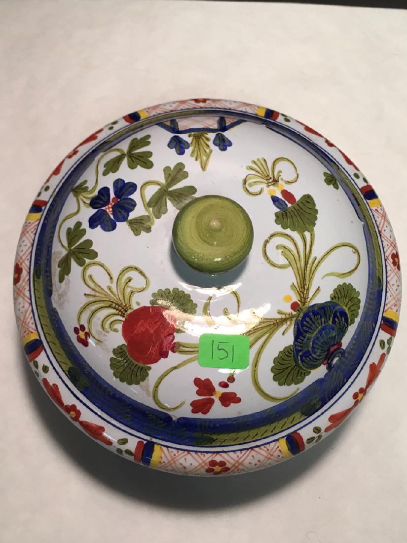 CACF Faenza Garafano Covered Box: Original paper label at the underside. 7" diameter