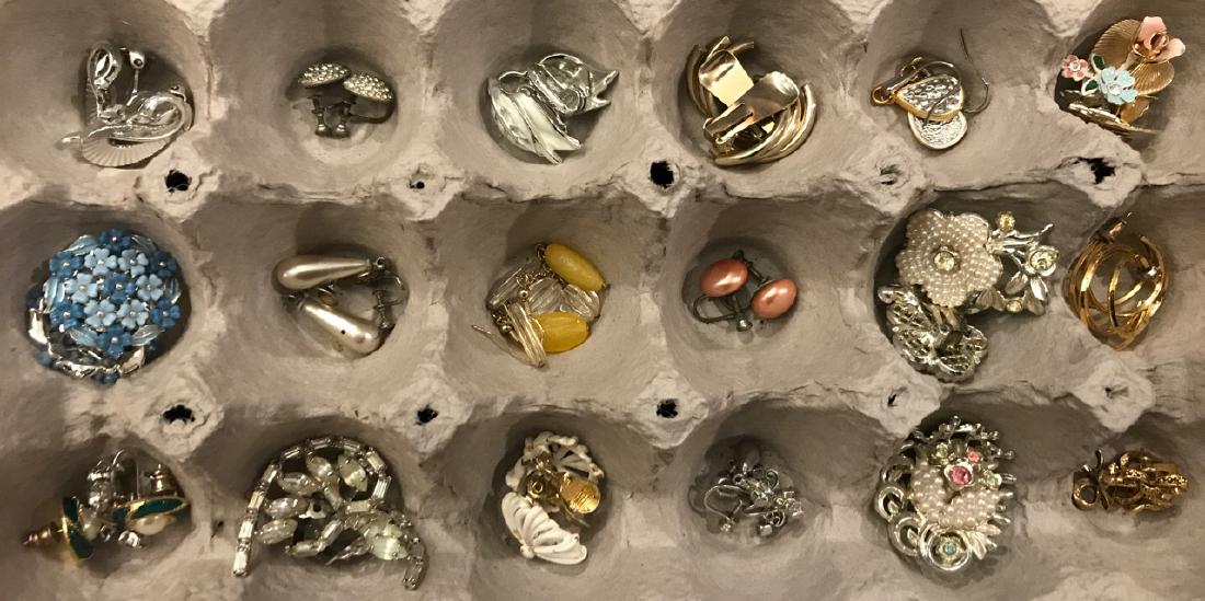 Dealer Lot of Costume Earrings (19): Mixed lot of clip, screw back, and pierced earrings including Coro, Monet, Lisner, etc.