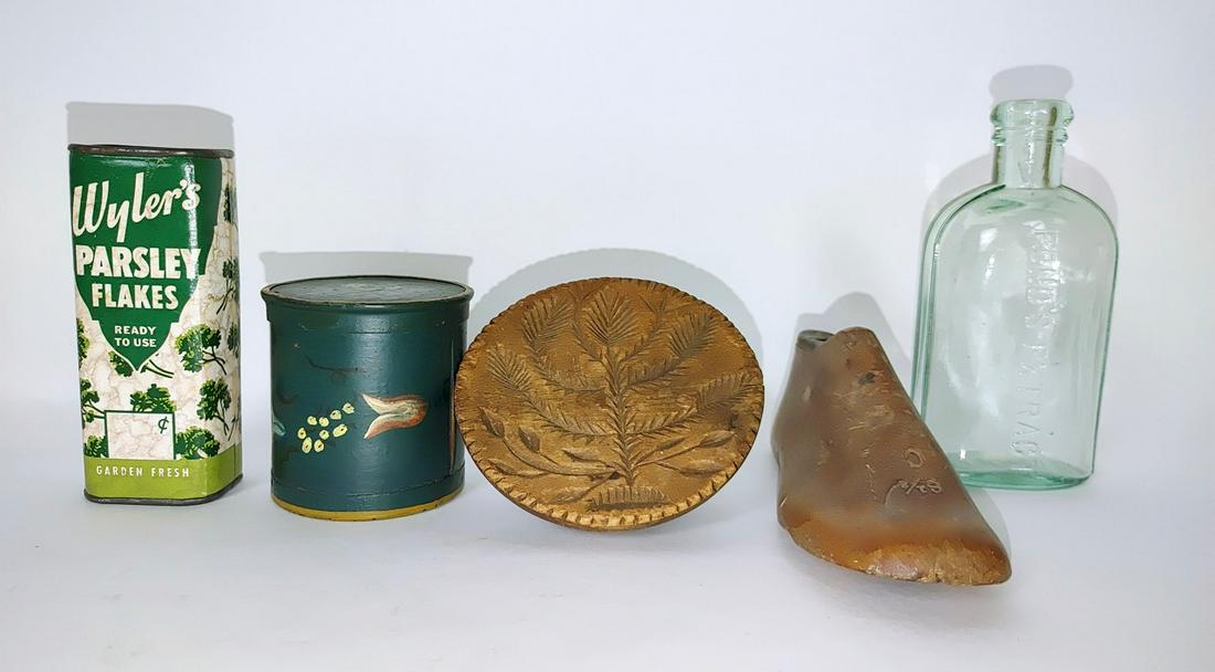Lot of Vintage Household Goods (5): Wylers spice tin; shoe mold; wooden cookie press; wood tea box 1888; glass medicine bottle,