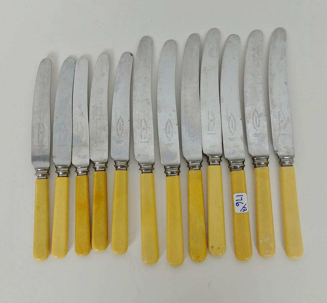 Bakelite Handled Knives, Sheffield (16): Ten dinner knives and 6 luncheon knives by Gee & Holmes, Ltd. snd Richardson & Binney, Ltd. 9.25" L; 8.25" L