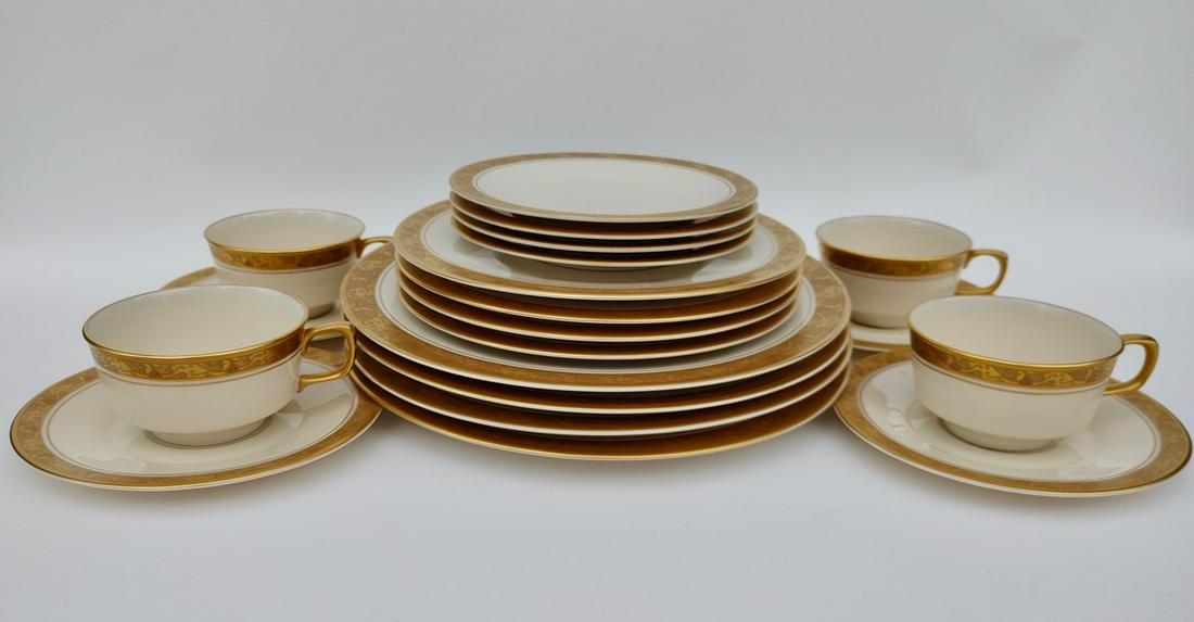 Franciscan China, Kasmir, Service for Four (20): Service for 4 includes dinner plates; salad plates; bread plates; cups and saucers. 10.5" D; 8.25" D; 6.25" D; 6" and 2" H