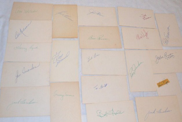 Lot of Baseball Autographs: Including George Susce, Karl Olson, Bill Renna, Fred Besana, Bill Weght, Ron Jackman, Harry Byrd, Bob Nelson, Bob Hale, Red Swanson, and others unknown to the gallery. On index cards. Red, blue or gre
