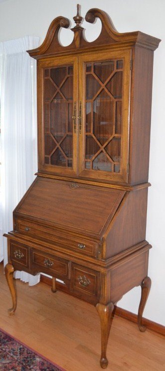 Queen Anne Drop Front Secretary Desk With Hutch Jun 14