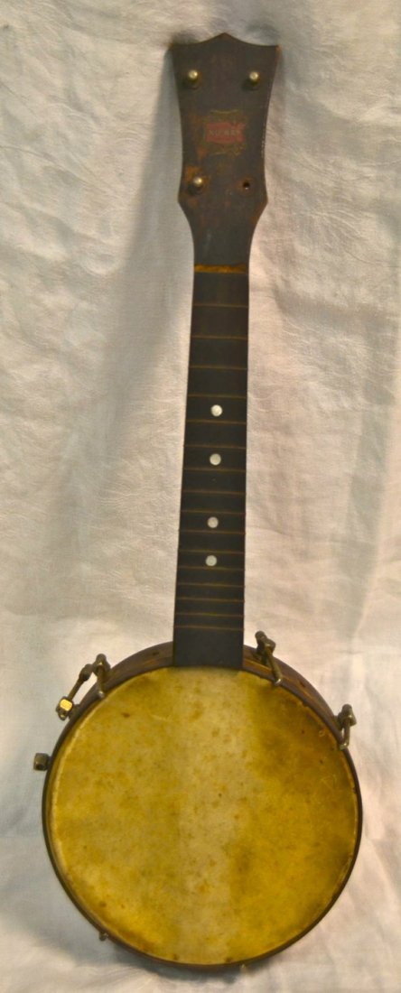 Vintage Nu-Ay Banjo-Ukulele: needs work