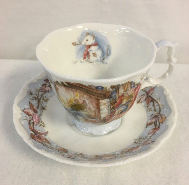 Royal Doulton Cup & Saucer (1 of 4)