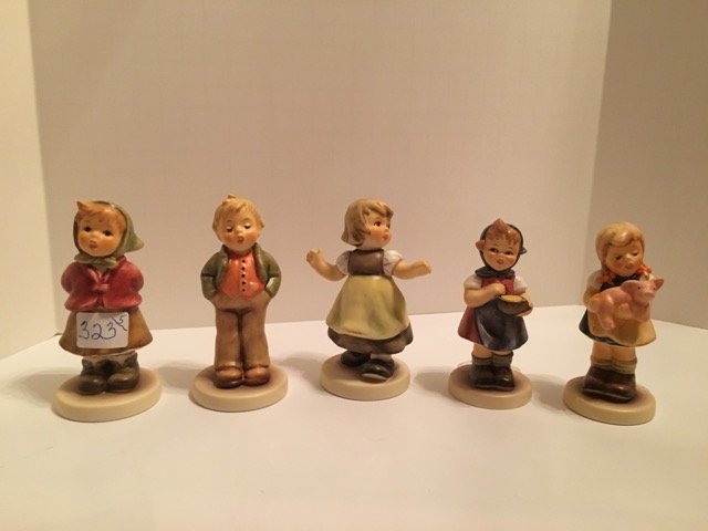 Hummel Club Figures (5) (1 of 8)