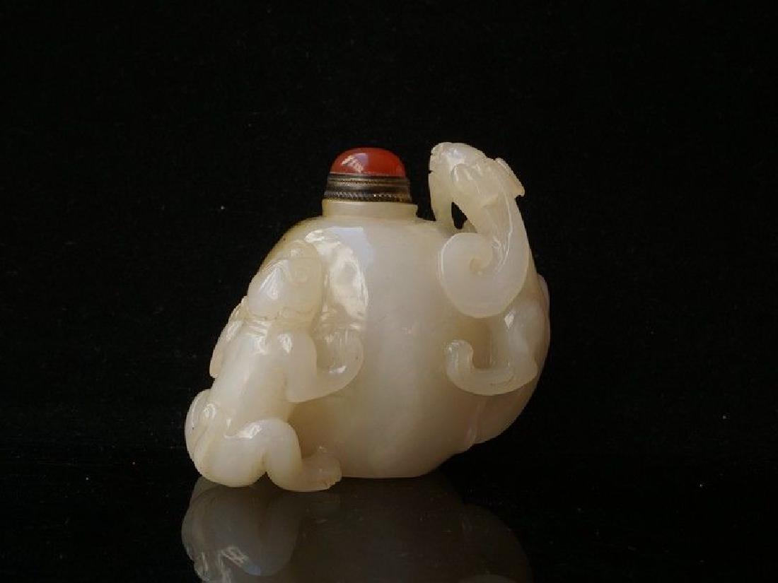 A Carved White Jade Snuff Bottle (1 of 7)