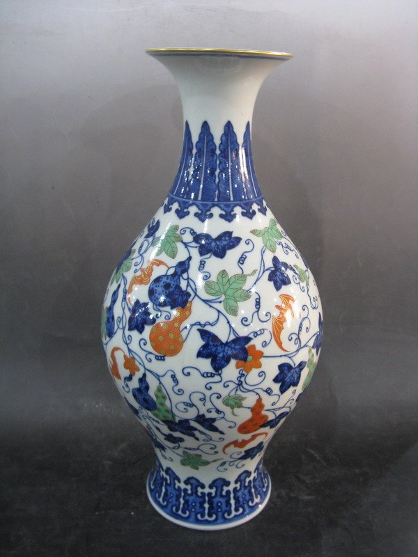 A Doucai Vase (1 of 6)