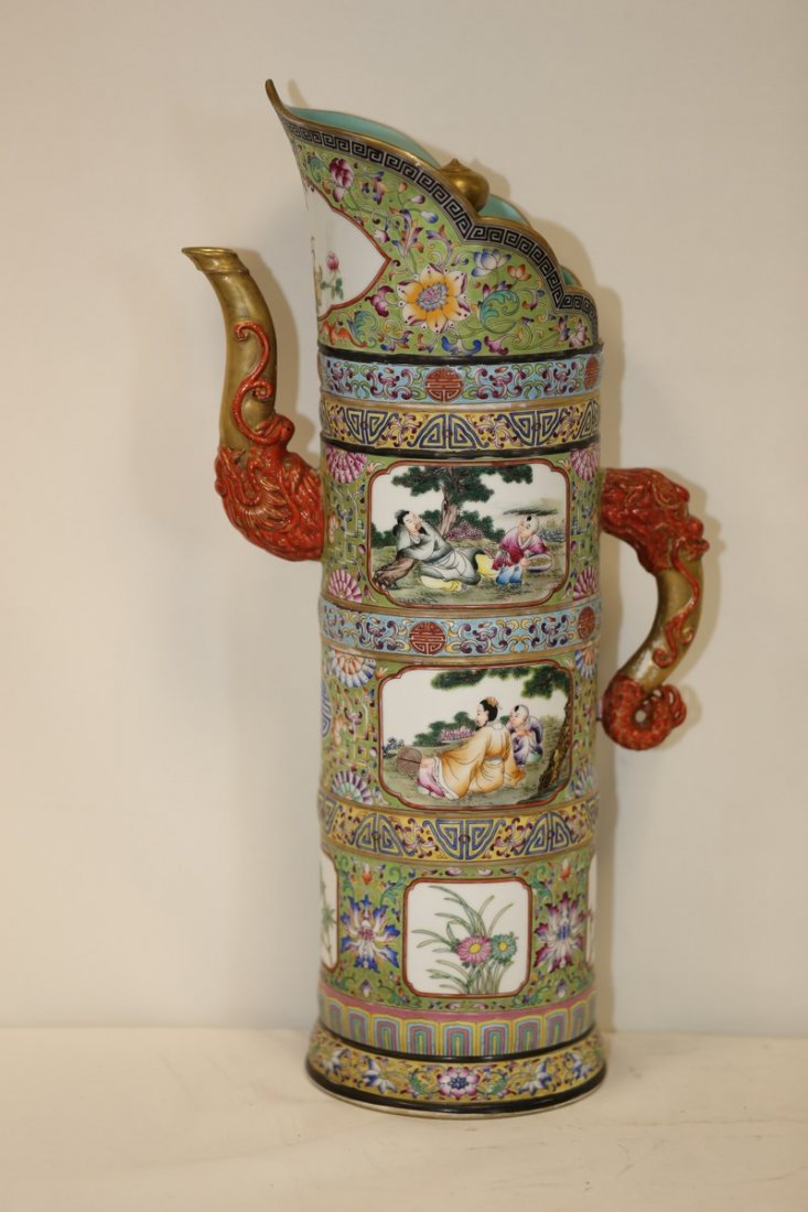 A Gilt Famille Rose Teapot (1 of 8)