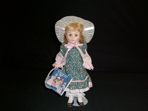 "Mary Mary" Doll: DOLL. " Mary Mary" Doll - Story Book #20 - excellent coondition - 11" high - by Effanbee.