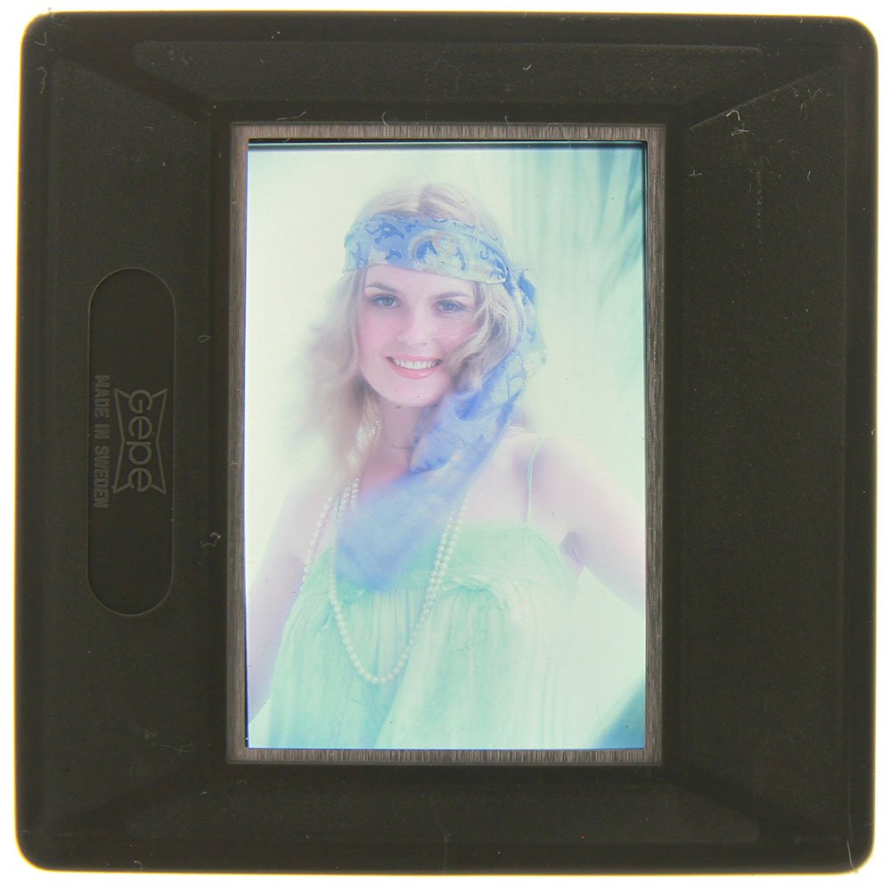 Original 35mm Slide Jolanta Von Zmuda 1978 by Guccione: An Original 35mm slide of Jolanta Von Zmuda taken in November 1978 by photographer Bob Guccione Model:<