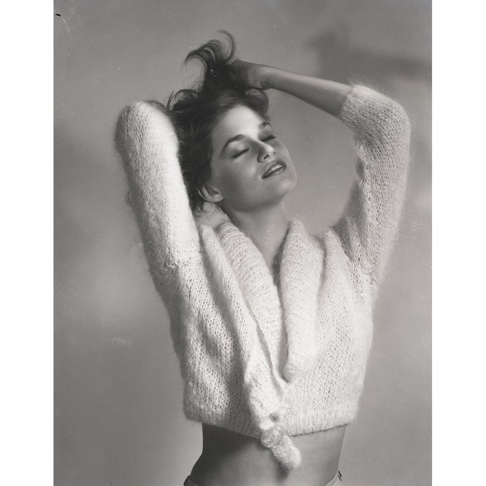 Ltd Ed 1/1 Lauren Hutton 8x10 Reproduction 1960's Print: Limited edition 1/1 Lauren Hutton 8 by 10 reproduction print from the 1960's.Model: Born in South Carolina and rai