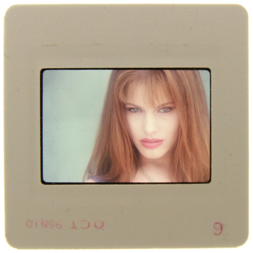 Original 35mm Andi Sue Irwin 1995 By Bob Guccione: Original nude, erotic, 35mm slide features Andi Sue Irwin taken by Bob Guccione in 1995. Print and/or markings on the slide mount are original. Print and/or markings on the slide mount are original.