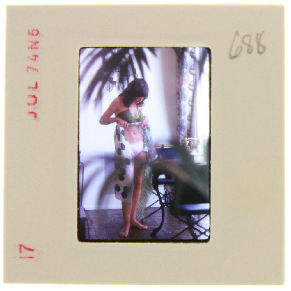 Original 35mm Avril Lund 1974 by Bob Guccione: Original 35mm slide of Avril Lund taken in 1974 by photographer Bob Guccione Model: Avril Lund was