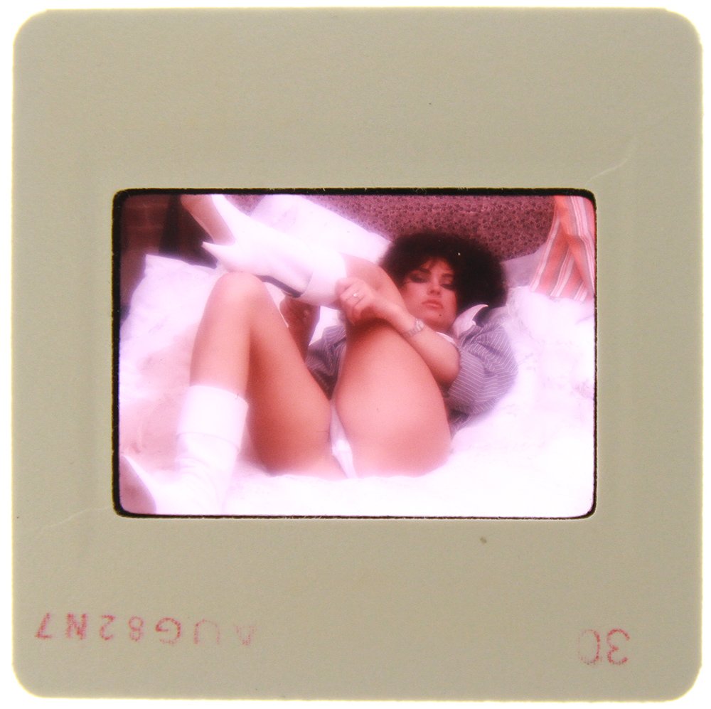 Original 35mm Ava Monet 1982 By Bob Guccione: Original nude, erotic, 35mm slide features Ava Monet, aka Anna Fraley, taken by Bob Guccione in 1982. Subject:
