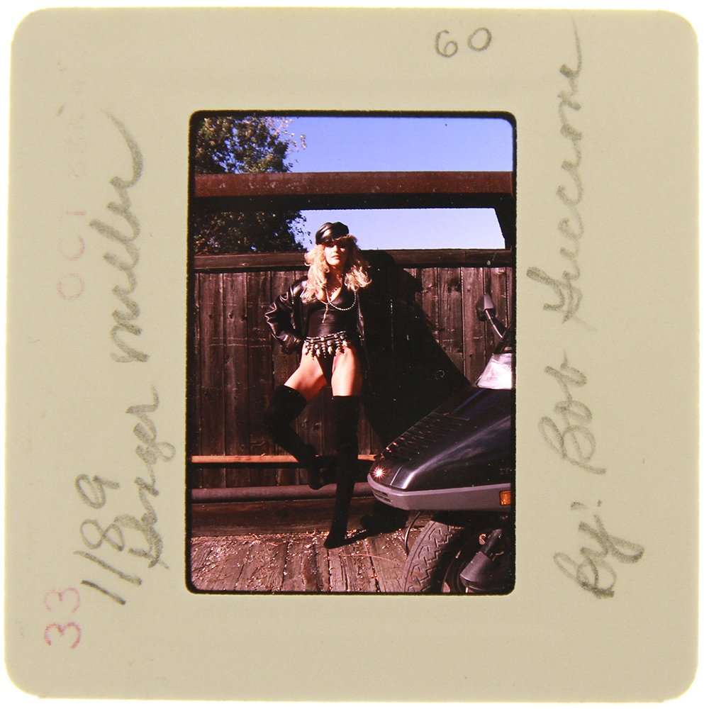 Original 35mm Ginger Miller 1989 Signed By Bob Guccione: Original nude, erotic, 35mm slide features Ginger Miller taken by Bob Guccione in 1989. Print and/or markings on the slide mount are original.