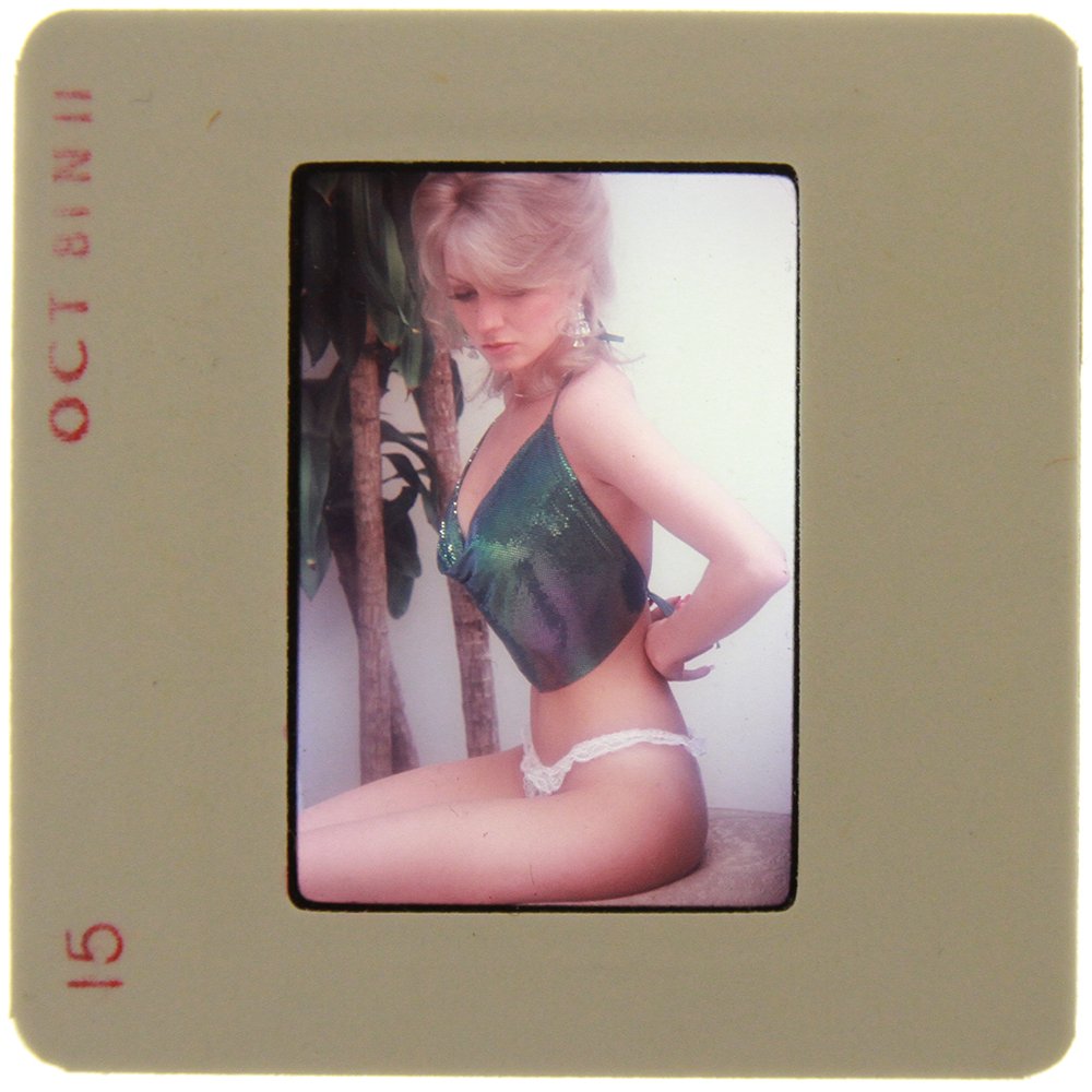 Original 35mm DiVina Celeste 1982 by Bob Guccione: Original nude, erotic, 35mm slide features DiVina Celeste taken by Bob Guccione in 1982. Print and/or markings on the slide mount are original.