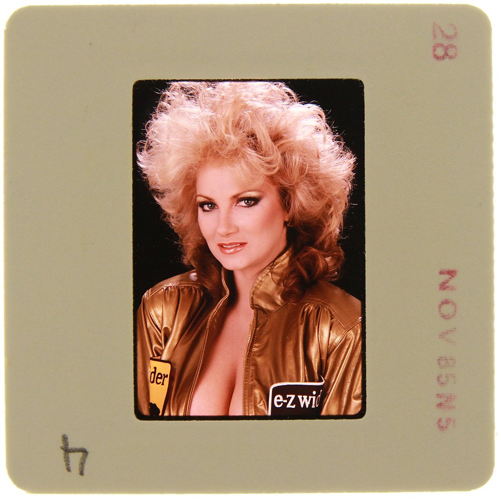 Original 35mm DiVina Celeste 1985 EZ-Wider Model: Original 35mm slide features DiVina Celeste taken in 1985 as an EZ-Wider model. Print and/or markings on the slide mount are original.