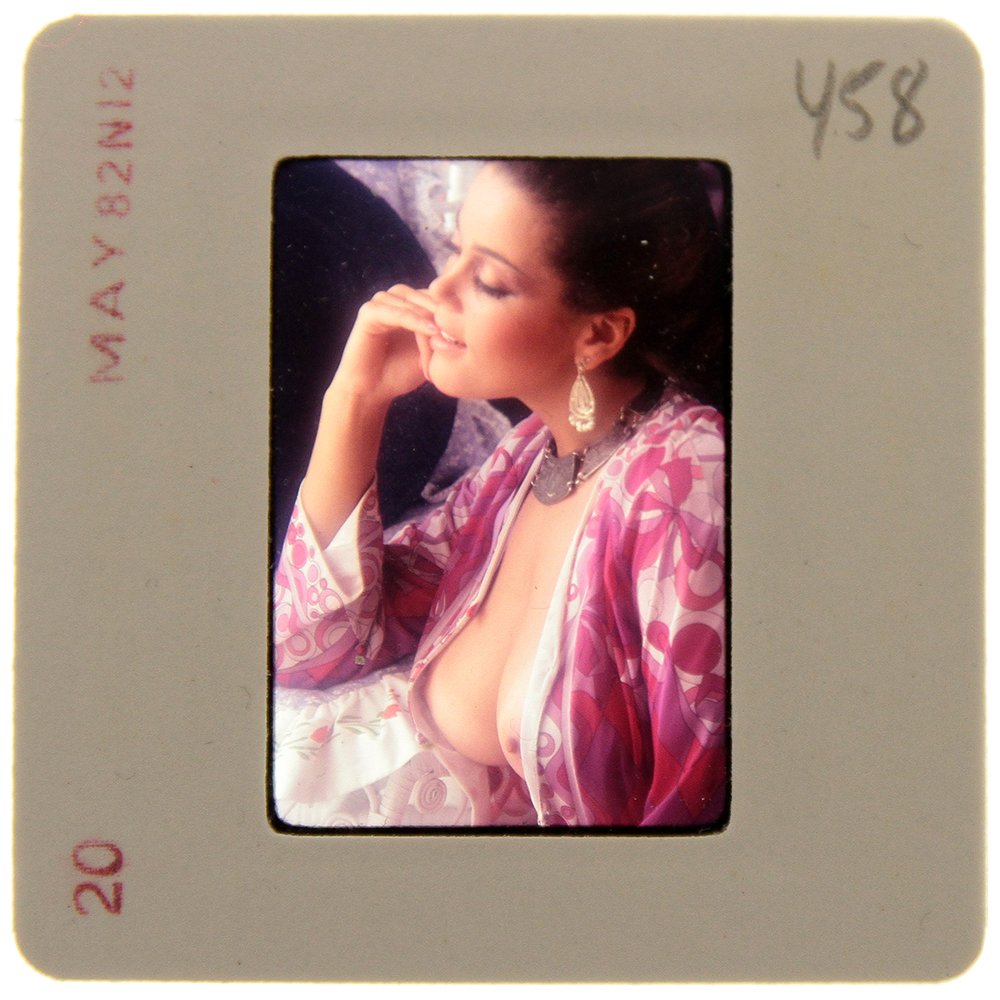 Original 35mm Carmen Pope 1982 By Bob Guccione: Original nude, erotic, 35mm slide features Carmen Pope taken by Bob Guccione in 1982. Print and/or markings on the slide mount are original.