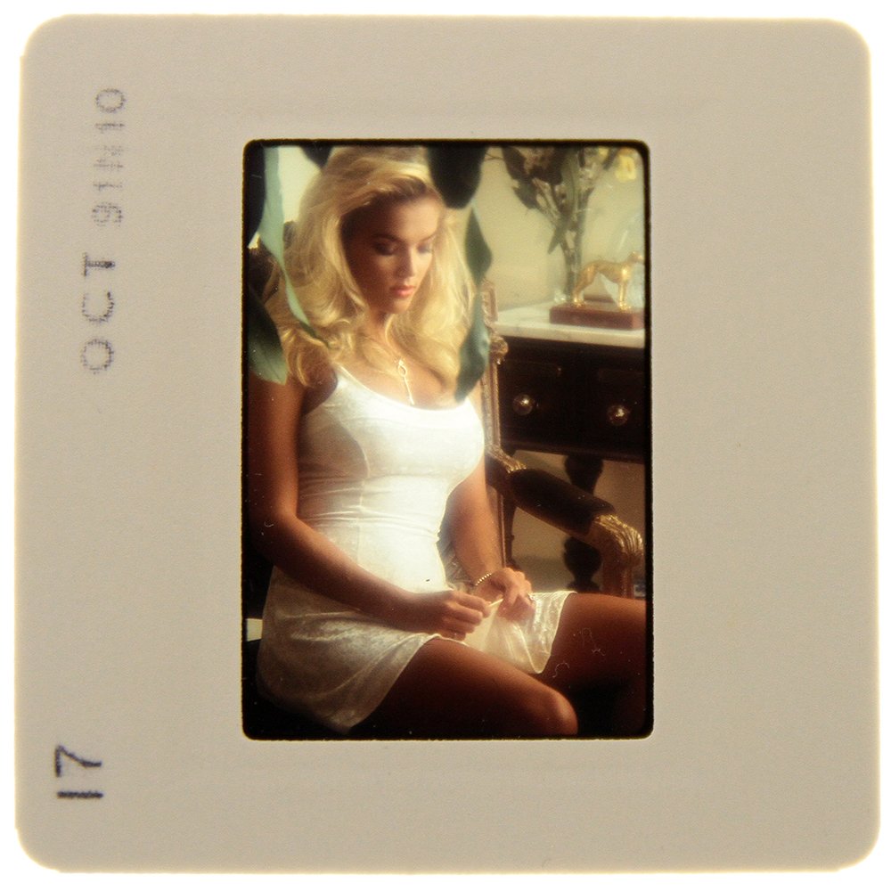 Original 35mm Brandy Ledford 1992 by Bob Guccione: Original nude, erotic, 35mm slide features Brandy Ledford taken by Bob Guccione in 1992. Print and/or markings on the slide mount are original.