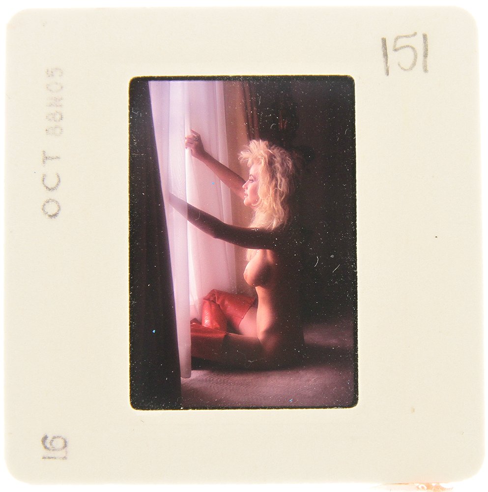 Original 35mm Ginger Miller 1989 By Bob Guccione: Original nude, erotic, 35mm slide features Ginger Miller taken by Bob Guccione in 1989. Print and/or markings on the slide mount are original.