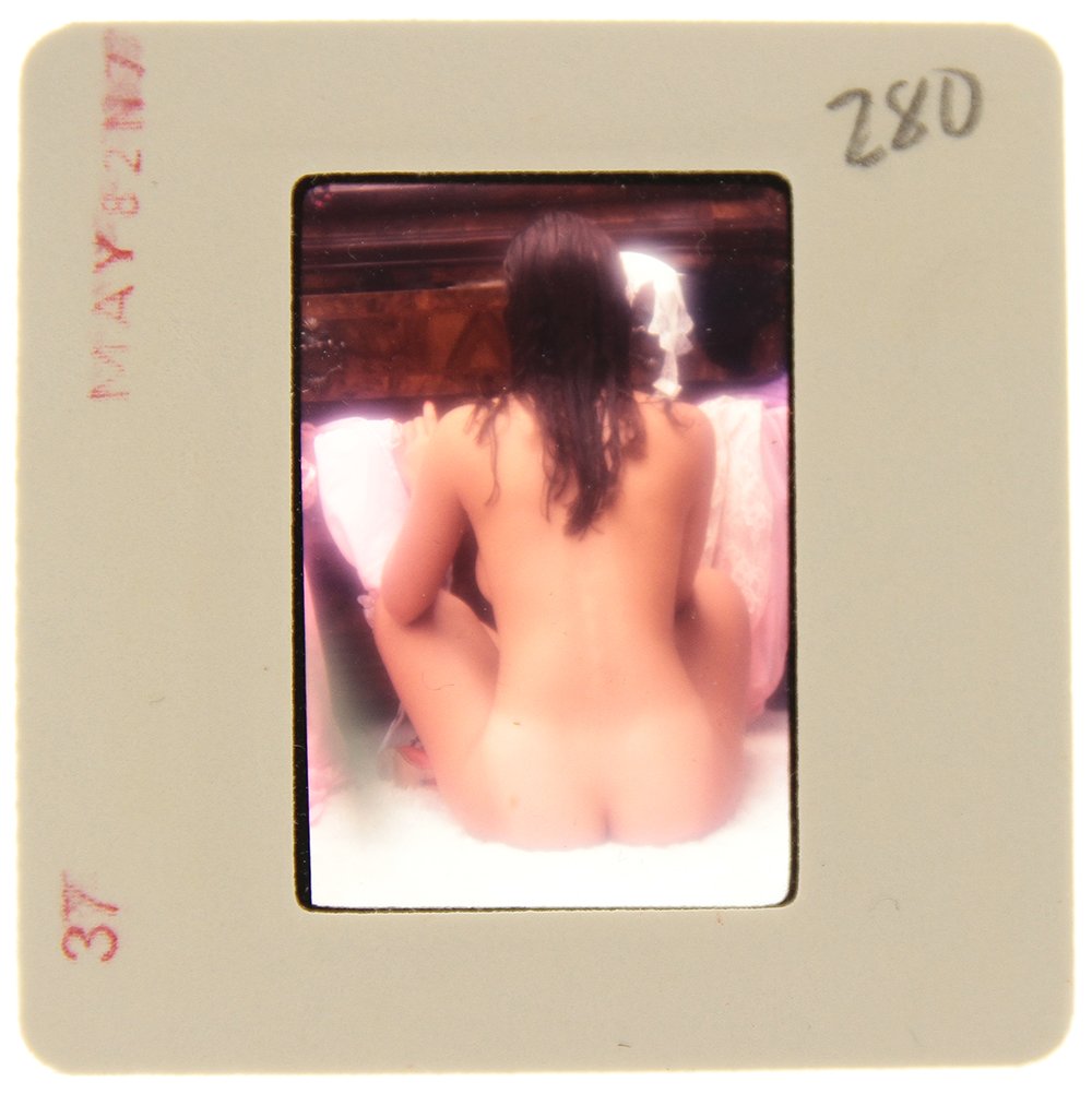 Original 35mm Carmen Pope 1982 By Bob Guccione: Original nude, erotic, 35mm slide features Carmen Pope taken by Bob Guccione in 1982. Print and/or markings on the slide mount are original.