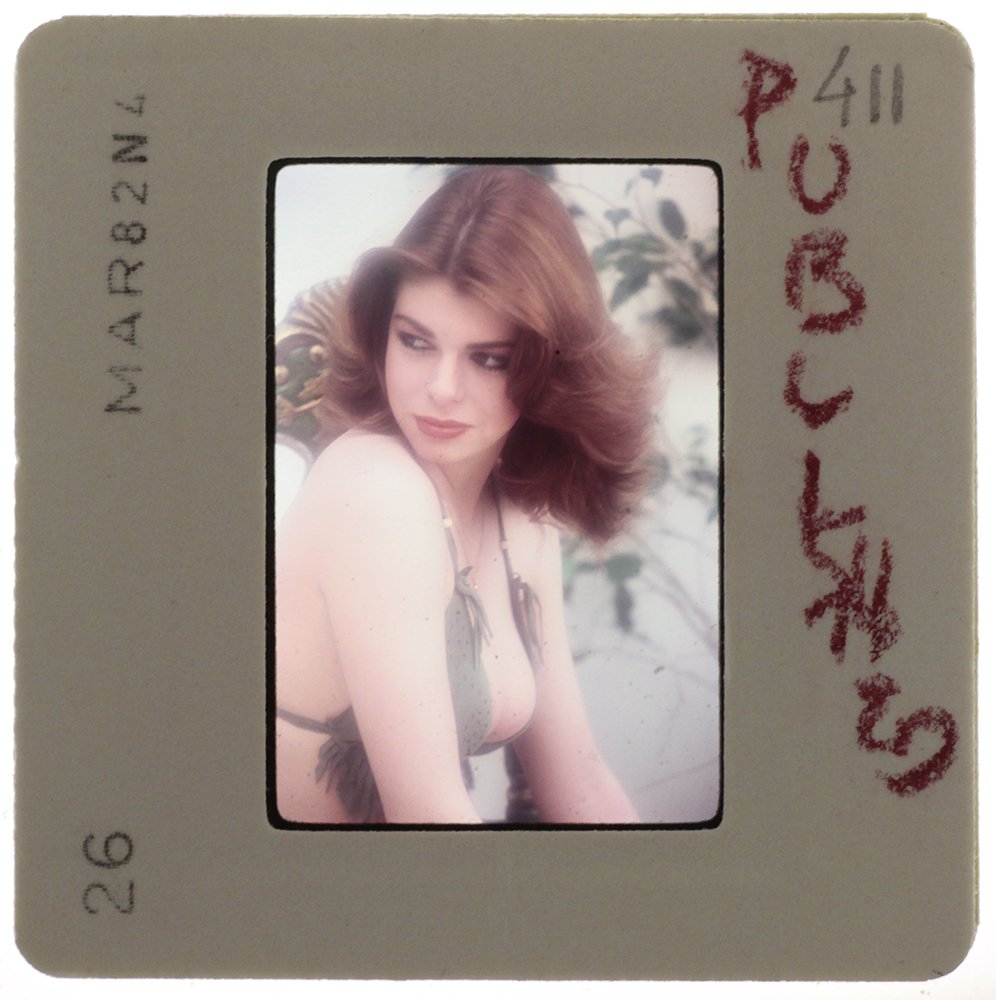 Original 35mm Lee Ann Lee 1982 By Bob Guccione: Original nude, erotic, 35mm slide features Lee Ann Lee taken by Bob Guccione in 1982. Print and/or markings on the slide mount are original.