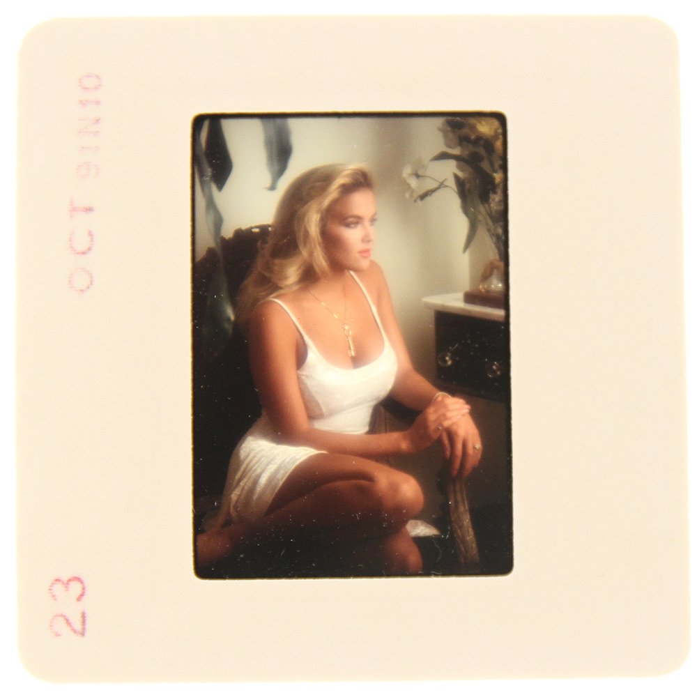 Original 35mm Brandy Ledford 1992 by Bob Guccione: Original nude, erotic, 35mm slide features Brandy Ledford taken by Bob Guccione in 1992. Print and/or markings on the slide mount are original.