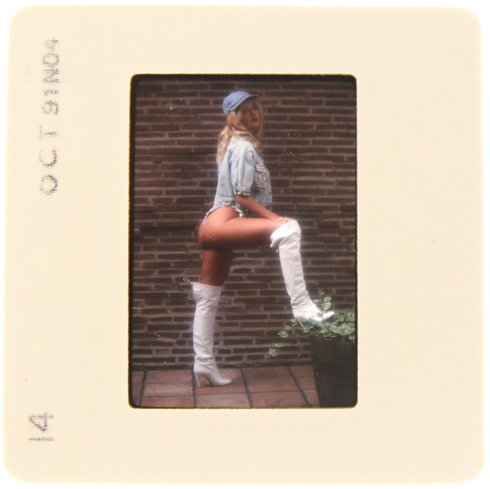 Original 35mm Brandy Ledford 1992 by Bob Guccione: Original nude, erotic, 35mm slide features Brandy Ledford taken by Bob Guccione in 1992. Print and/or markings on the slide mount are original.