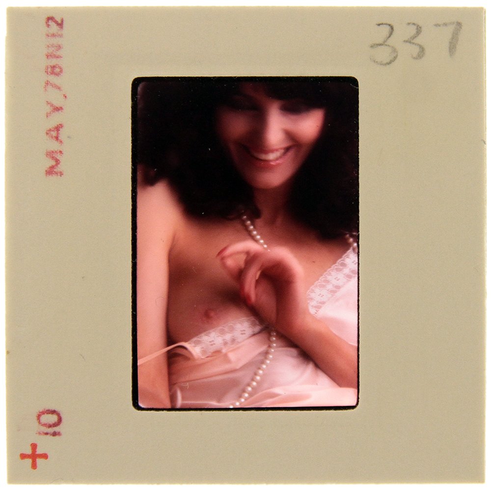 Original 35mm Kate Simmons 1978 By Bob Guccione: Original nude, erotic, 35mm slide features Kate Simmons taken by Bob Guccione in May 1978. Print and/or markings on the slide mount are original.