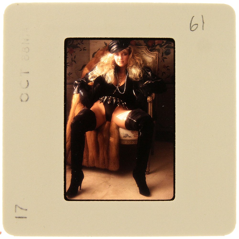 Original 35mm Ginger Miller 1989 By Bob Guccione: Original nude, erotic, 35mm slide features Ginger Miller taken by Bob Guccione in 1989. Print and/or markings on the slide mount are original.