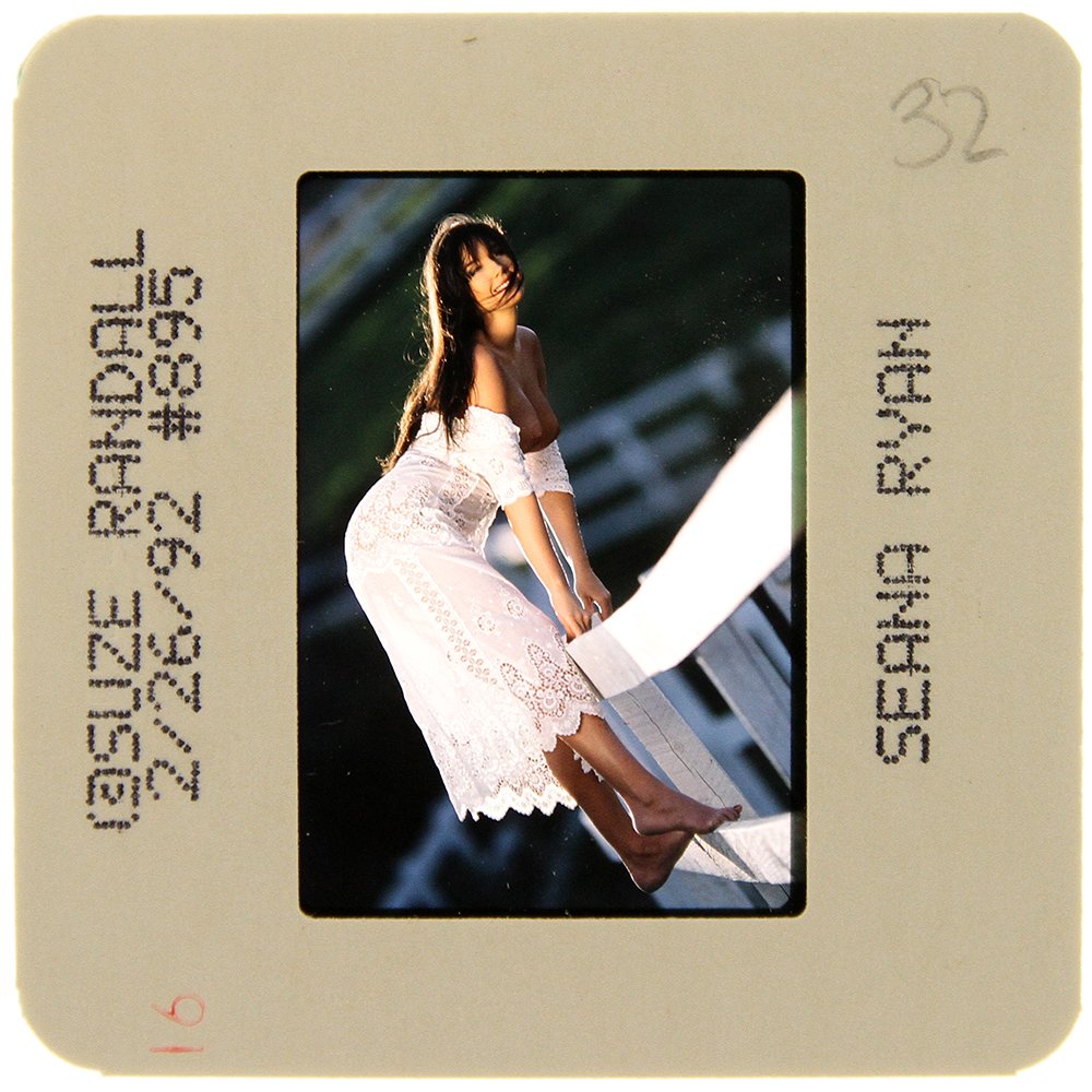 Original 35mm Seana Ryan 1992 By Suze Randall: Original nude, erotic, 35mm slide features Seana Ryan taken by Suze Randall in 1992. Print and/or markings on the slide mount are original.