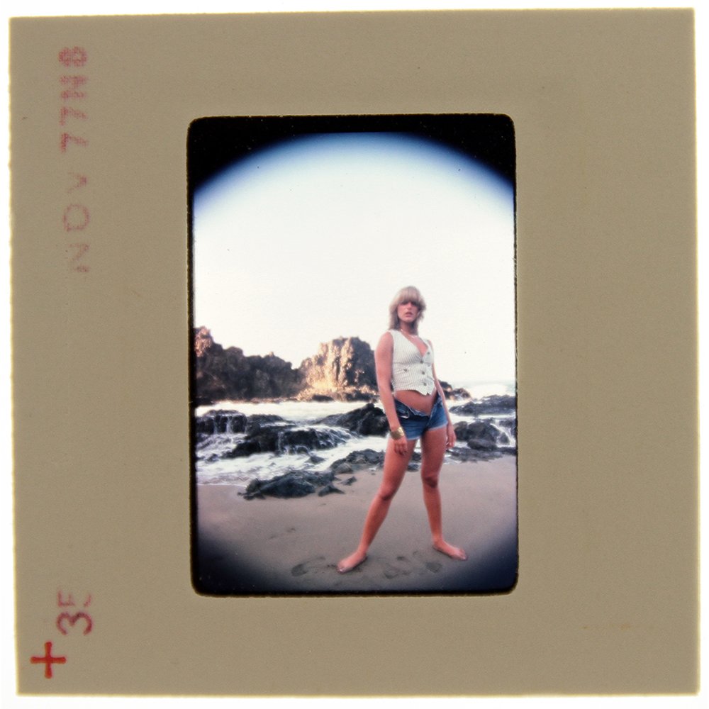 Original 35mm Jane Hargrave 1977 By Bob Guccione: Original nude, erotic, 35mm slide features Jane Hargrave taken by Bob Guccione in 1977. Print and/or markings on the slide mount are original.