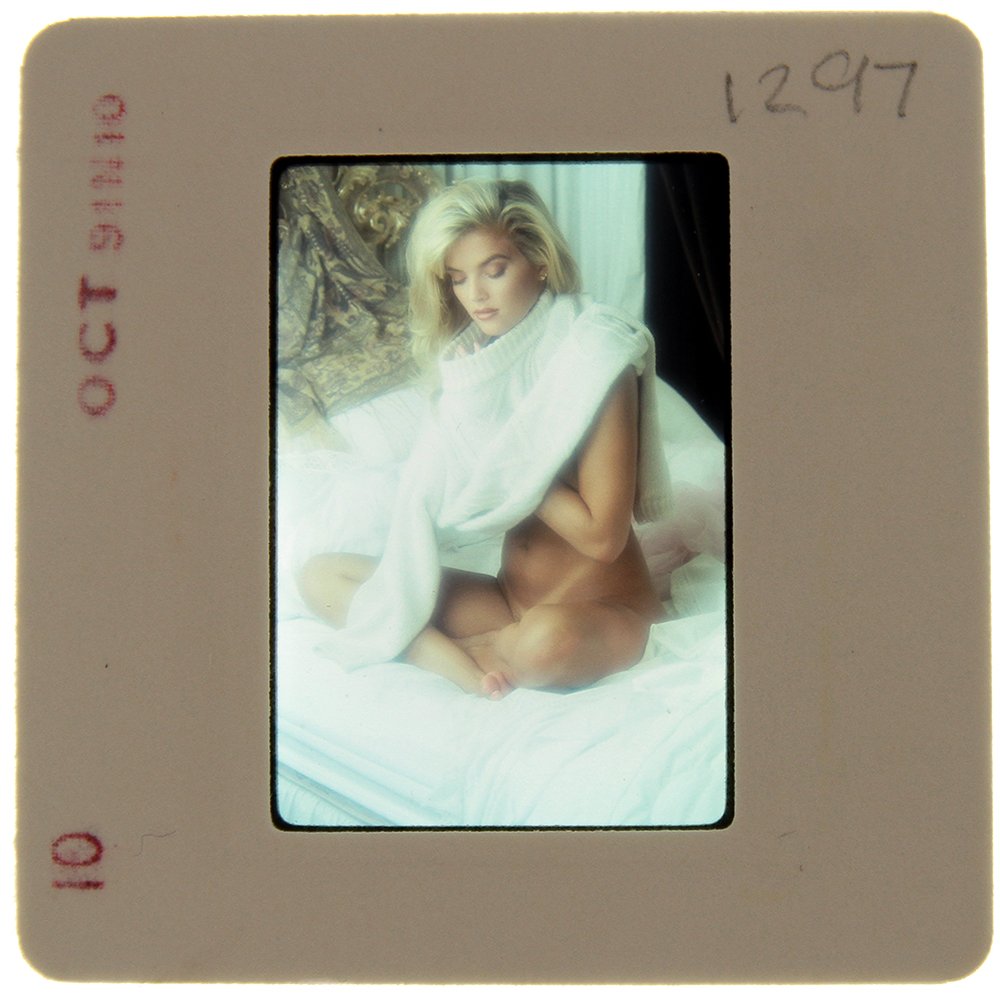 Original 35mm Brandy Ledford 1992 by Bob Guccione: Original nude, erotic, 35mm slide features Brandy Ledford taken by Bob Guccione in 1992. Print and/or markings on the slide mount are original.