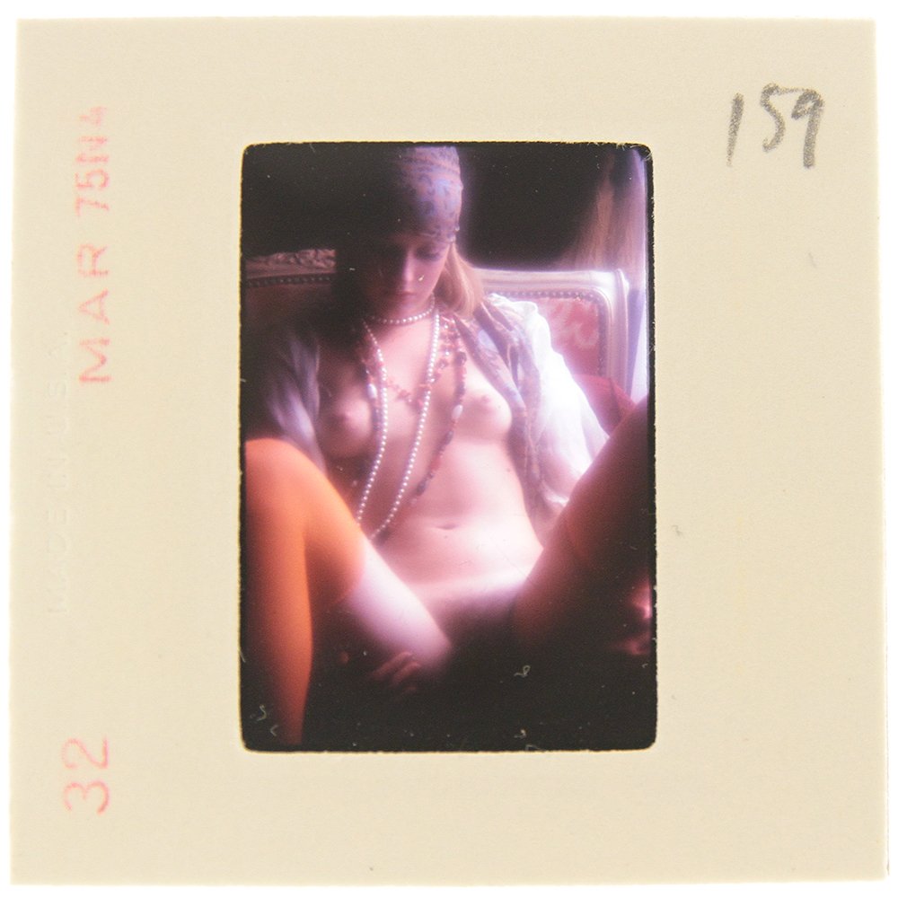 Original 35mm Jane Hargrave 1975 By Bob Guccione: Original nude, erotic, 35mm slide features Jane Hargrave taken by Bob Guccione in 1975. Print and/or markings on the slide mount are original.