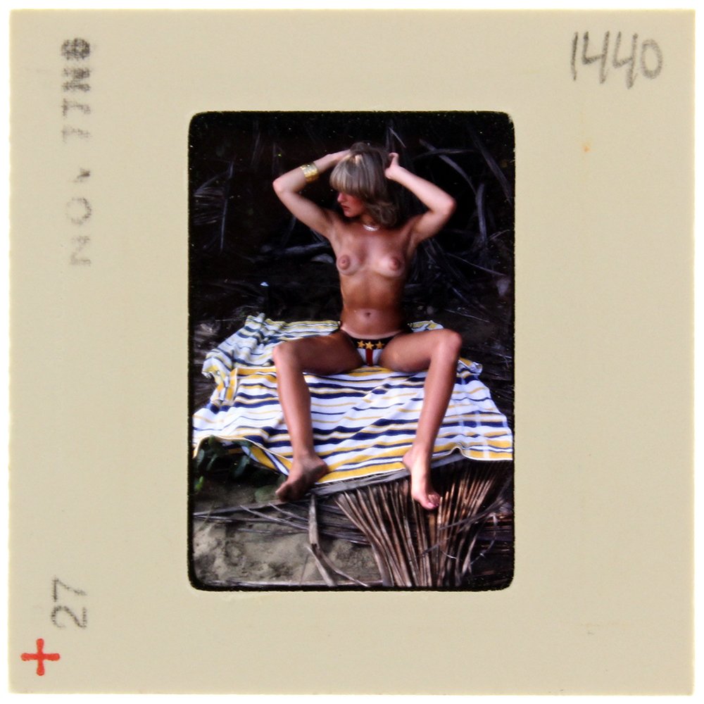 Original 35mm Jane Hargrave 1977 By Bob Guccione: Original nude, erotic, 35mm slide features Jane Hargrave taken by Bob Guccione in 1977. Print and/or markings on the slide mount are original.