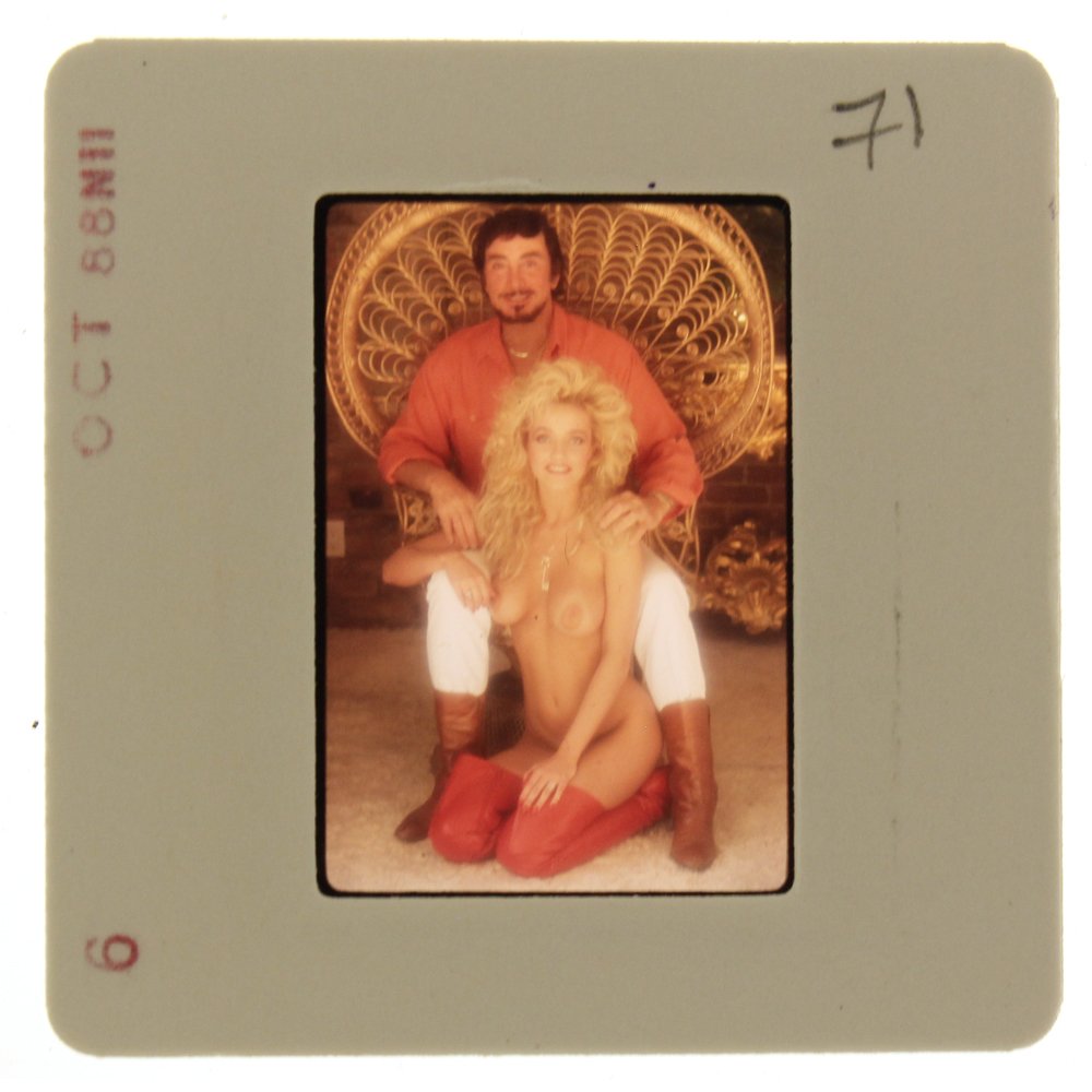 Original 35mm Ginger Miller 1988 By Bob Guccione: Original nude, erotic, 35mm slide features Ginger Miller taken by Bob Guccione in 1988. Print and/or markings on the slide mount are original.